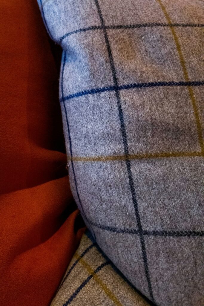 Quiet Wool Cushion