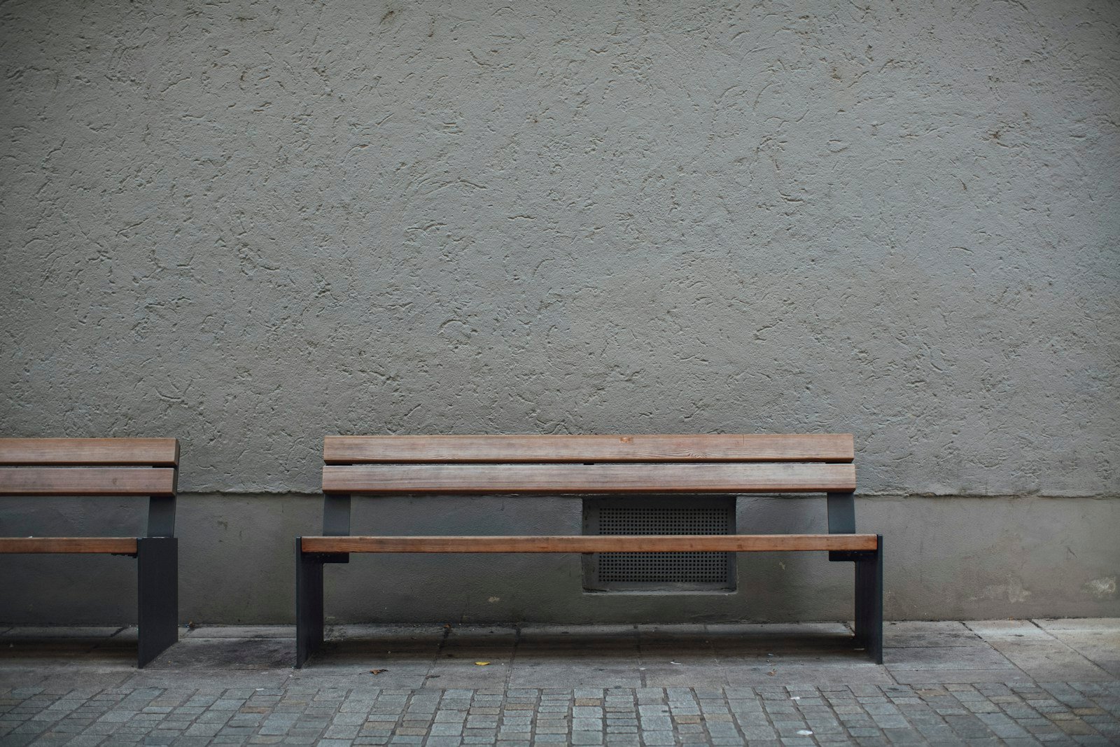 Low Ash Bench